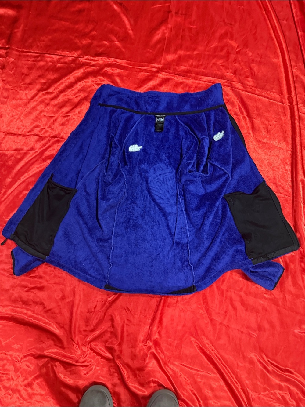 WOW POSHMARK Authentic The North Face Osito Velour Jacket! - Picture 3 of 9